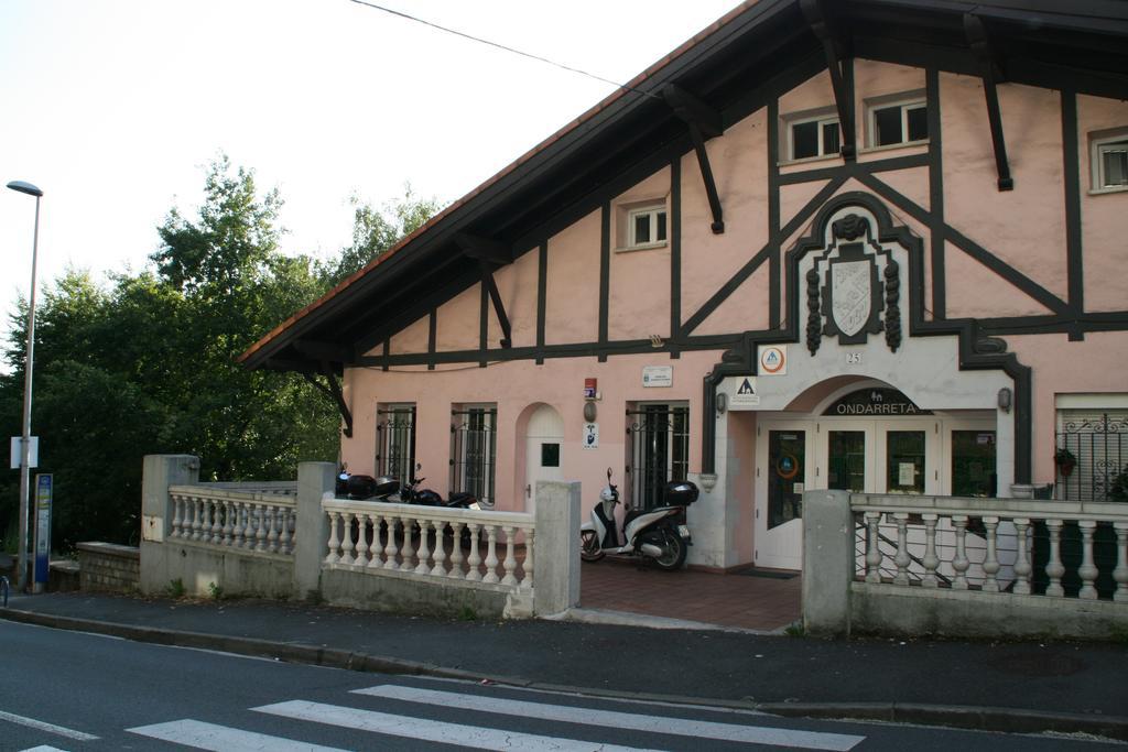 Albergue Juvenil Ondarreta San Sebastián Exteriér fotografie