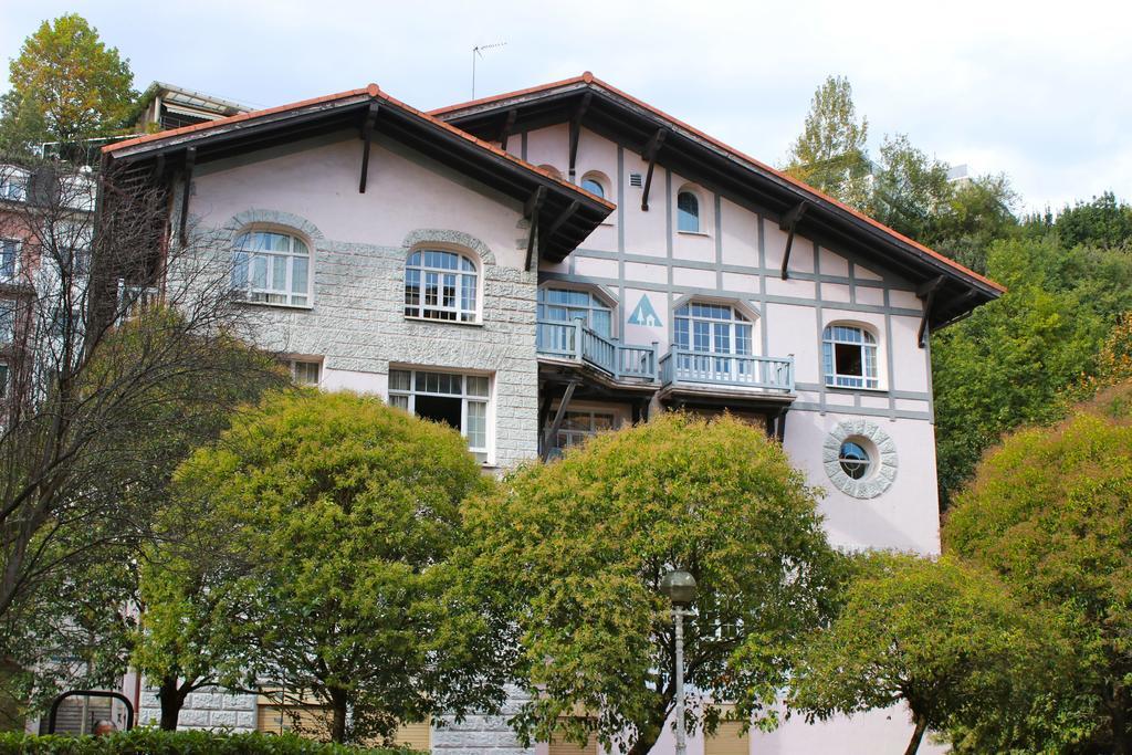 Albergue Juvenil Ondarreta San Sebastián Exteriér fotografie